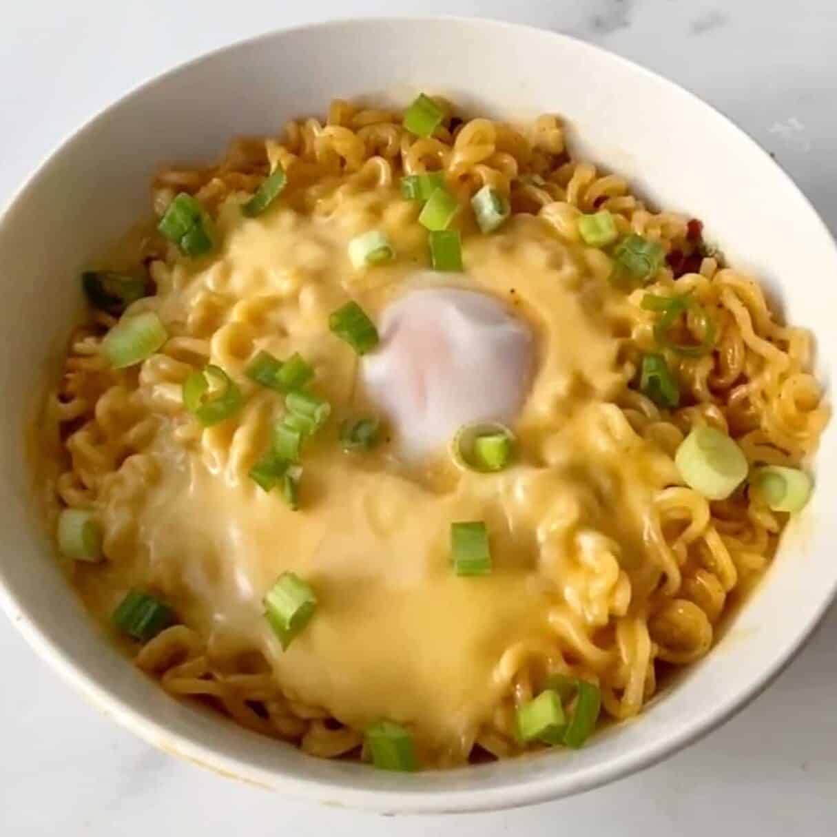 finish kujirai ramen with green onions