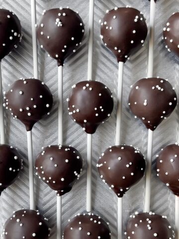 Starbucks copycat chocolate cake pops