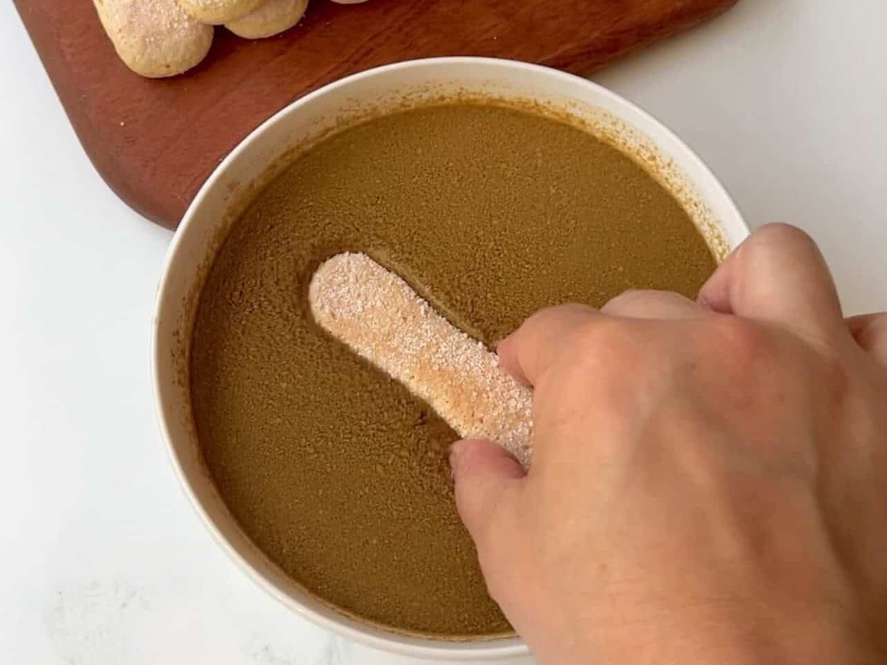 soak ladyfingers in pistachio coffee mix.