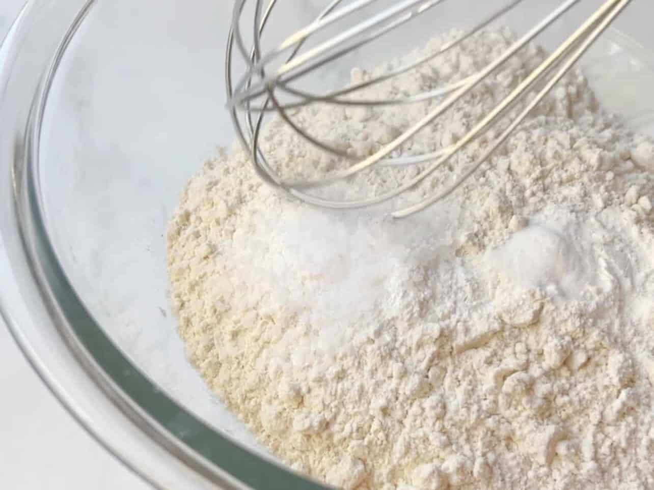 dry ingredients for lemon loaf combined in a bowl