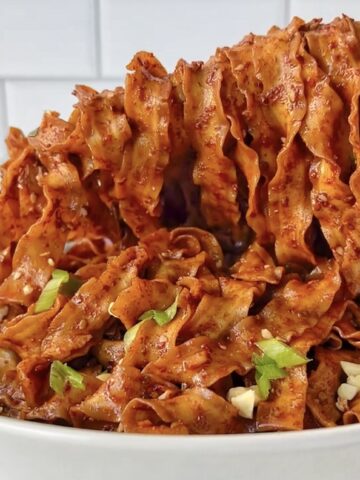 spicy peanut noodles feature image