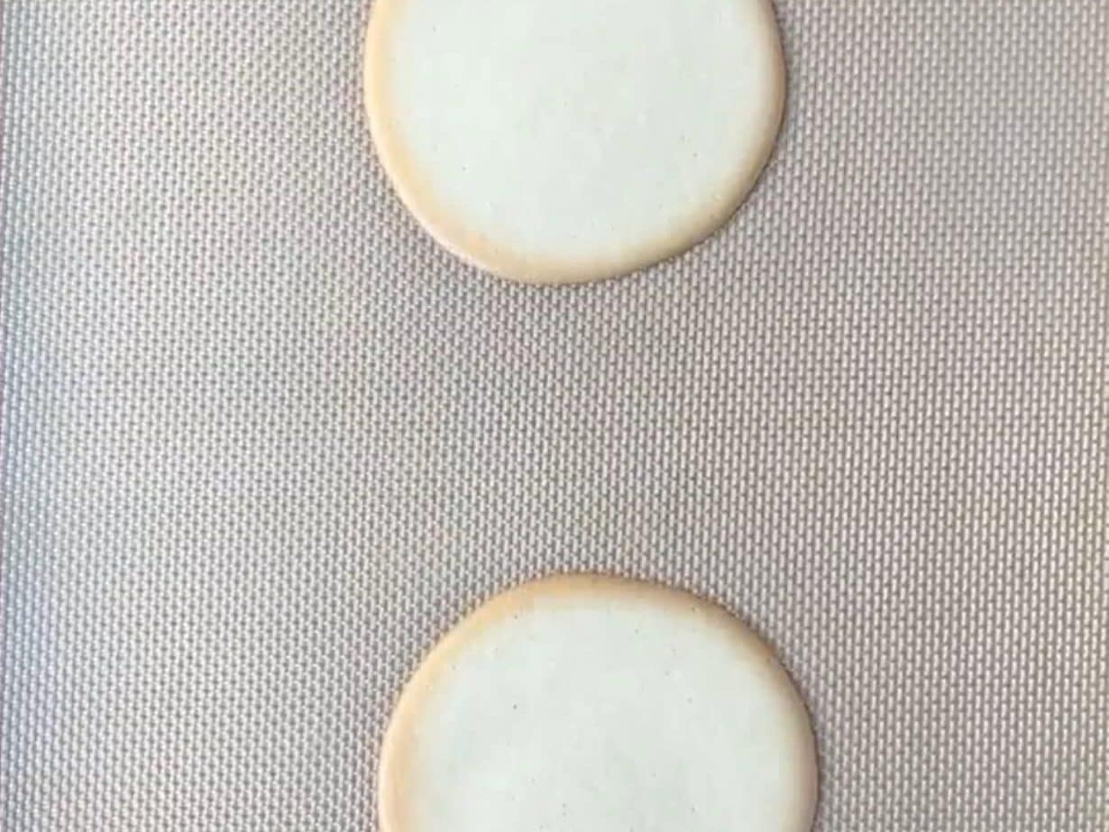 bake fortunes cookies until edges are crisp