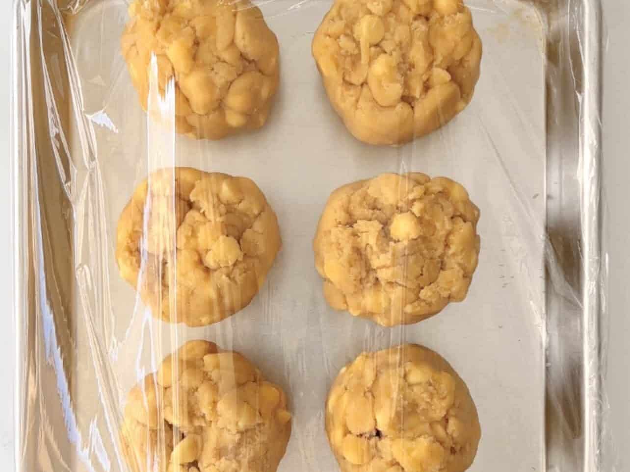 chill cookie dough before baking 