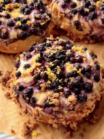 Blueberry Lemon Cheesecake Crumble Brioche Rolls